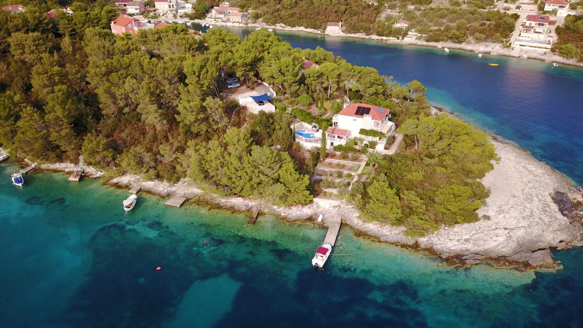 Waterfront Villa With Pool Vela Luka Εξωτερικό φωτογραφία