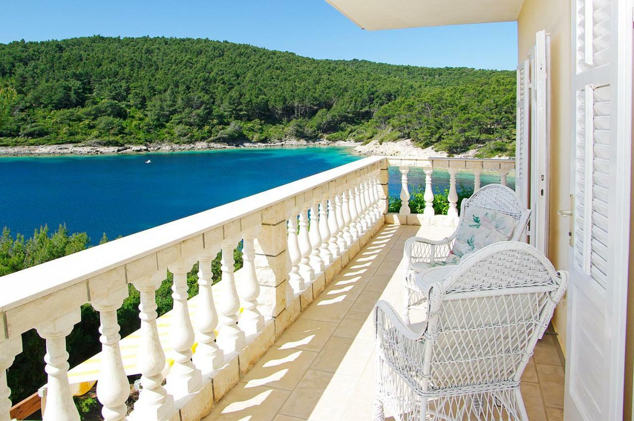 Waterfront Villa With Pool Vela Luka Εξωτερικό φωτογραφία