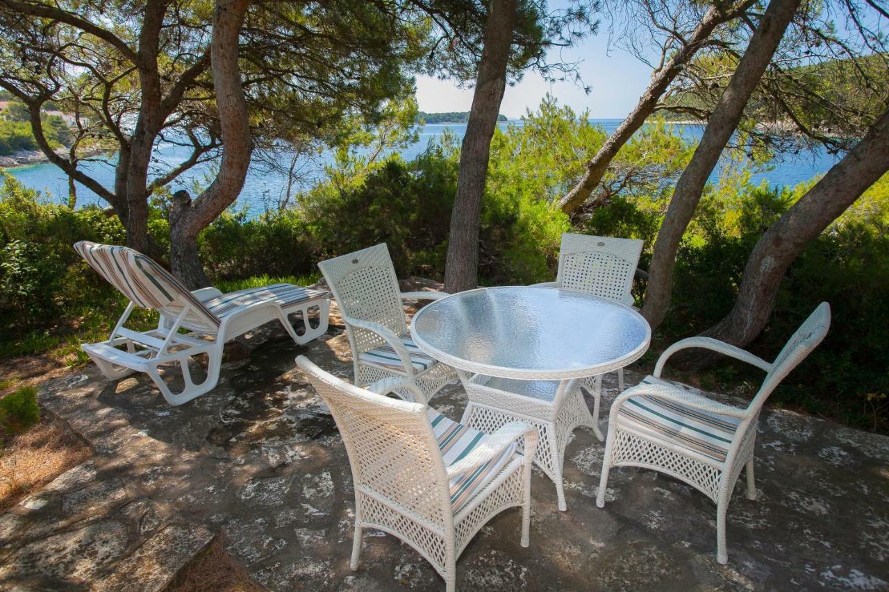 Waterfront Villa With Pool Vela Luka Εξωτερικό φωτογραφία
